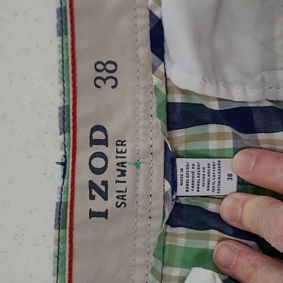 Izod Saltwater men's blue & green plaid flat front shorts size 38 - Picture 3 of 7